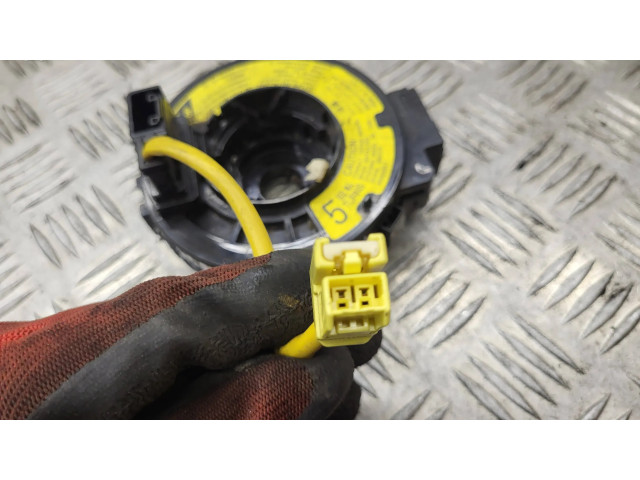 Подрулевой шлейф SRS    Toyota Yaris Verso