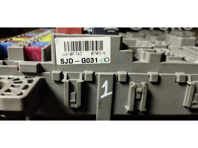 Блок предохранителей SJDG031 Honda FR-V