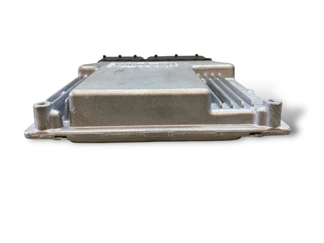 Масляный насос  OM 646.962 A6461506679, 1039S07583  Mercedes-Benz C W203 