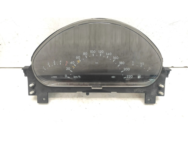 Přístrojová deska Mercedes-Benz Vaneo W414 2004 A4144461221