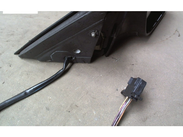 Zpětné zrcátko Volkswagen PASSAT B5.5 2001