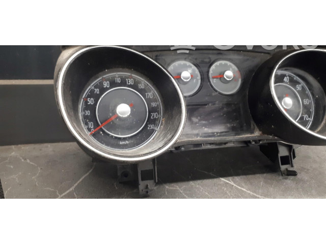 Přístrojová deska Fiat Punto Evo 2014 51852796