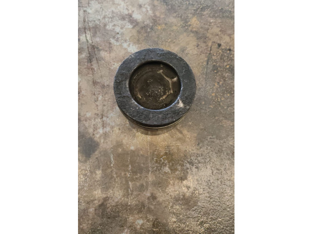  Поршень    Skoda Superb B6 (3T)  