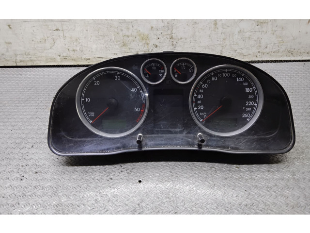 Панель приборов 3B0920809C   Volkswagen PASSAT B5.5       