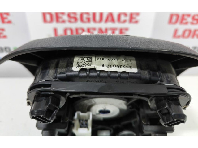 Подушка безопасности водителя 985701142R Dacia Lodgy