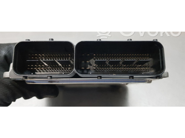 Řídící jednotka 04L907309K Volkswagen Caddy 2017