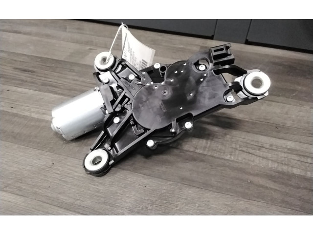 Моторчик заднего дворника MN105051, 0390201599 Mitsubishi Colt