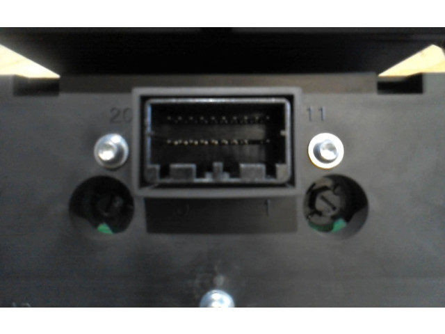 Панель приборов 68274079AC   Jeep Cherokee III KJ       