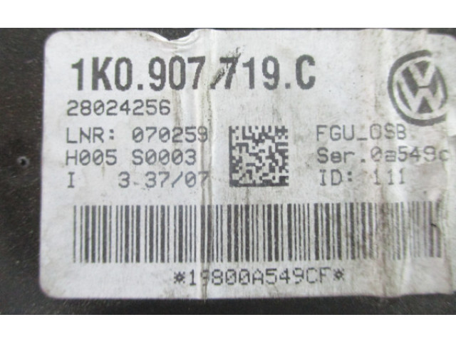 Блок управления 1K0907719C Audi A3 S3 8P