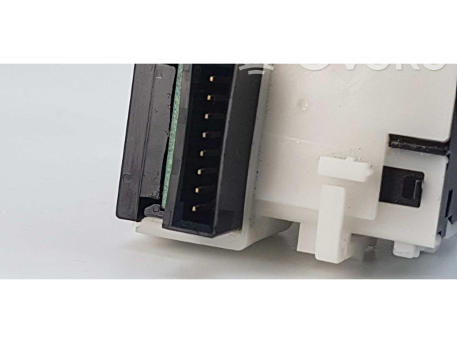 Ручка стеклоочистителей 25260EB60A Nissan Pathfinder R51