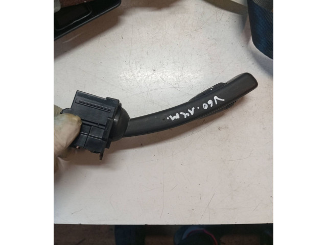 Ручка стеклоочистителей 31394008 Volvo V60