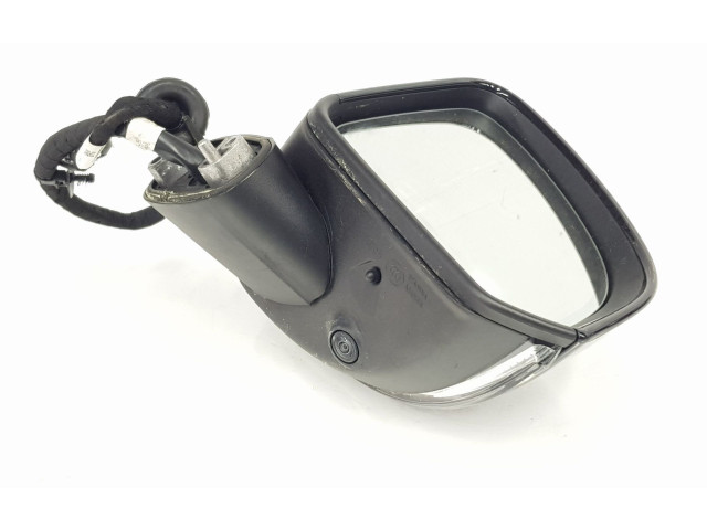 Зеркало электрическое Volvo XC40 - года