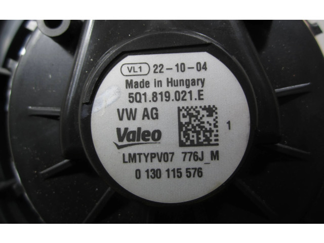 Вентилятор печки 5Q1819021E, 0130115576 Volkswagen Caddy
