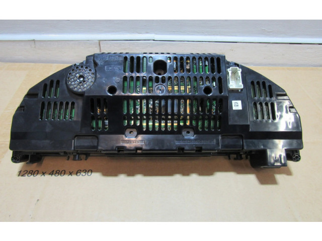 Přístrojová deska  Mercedes-Benz E AMG W212 2011 W207W212  