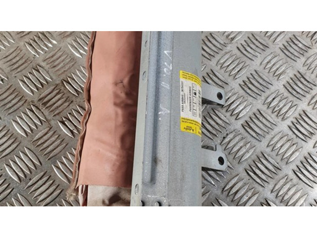 Подушка безопасности пассажира 30754337, 5052620497   Volvo V70