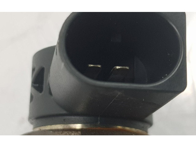 Vstřikovač 04L130277AC, 04L130277AC Volkswagen Caddy