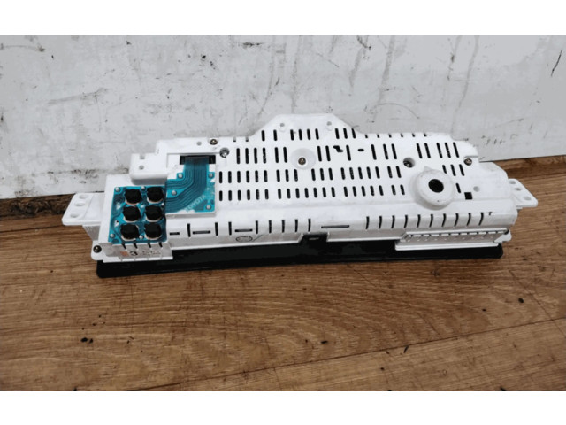 Přístrojová deska  Toyota Prius (XW10) 2001   