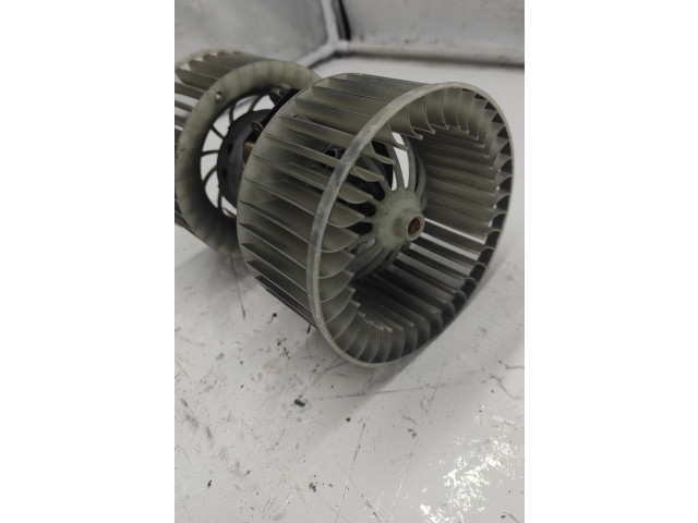 Вентилятор печки       BMW X3 E83