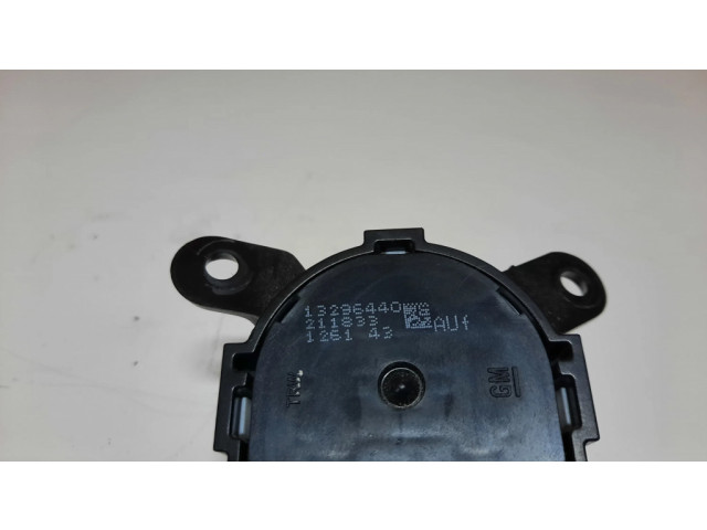 Включатель зеркал