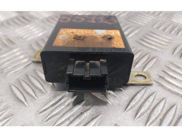 Блок предохранителей 3213425020, MB886391 Mitsubishi Montero