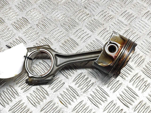 Píst 9488343, 8662616 BMW 2 F44 pro benzínový motor 2.0 B48 A20 A