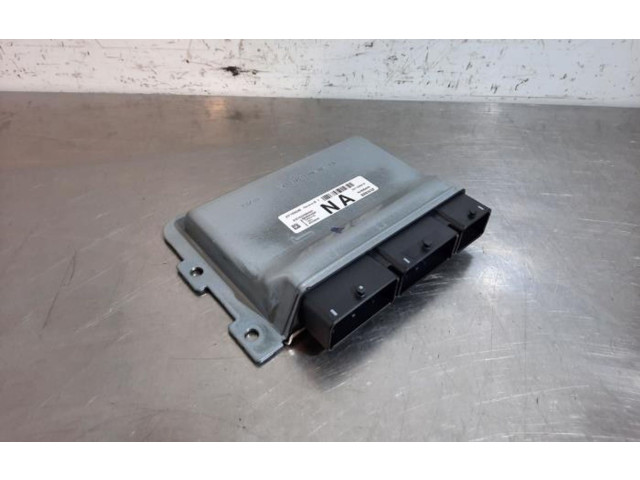 Блок управления двигателя 237103621S   Renault Twingo III