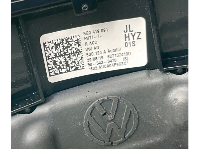 Руль Volkswagen Golf VII 2013 - 2019 года 5G0419091JL, 301KM