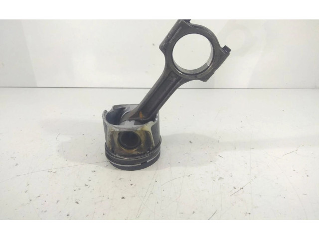  Поршень    Renault Koleos I  