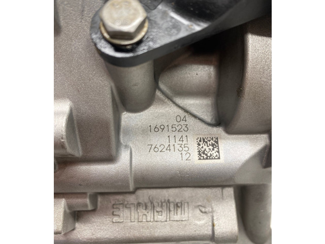 Масляный насос  N20-N26 7610378, 11417610378  BMW 3 F30 F35 F31 