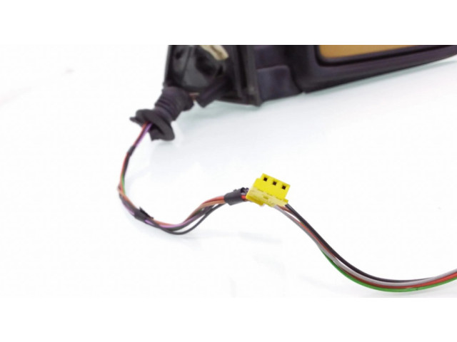 Zpětné zrcátko pravé BMW 5 E39 1997 32290R