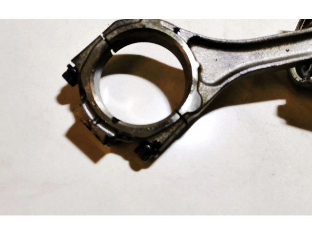  Поршень с шатуном    Saab 9-5  