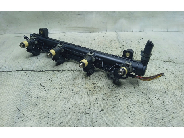 Топливная рампа 036133319AE, 036133319AE Skoda Fabia Mk1 (6Y)