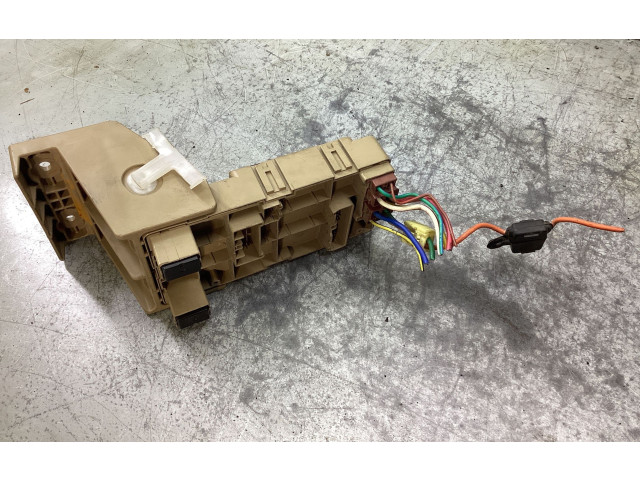 Блок предохранителей 82201FG010, 811507 Subaru Forester SH