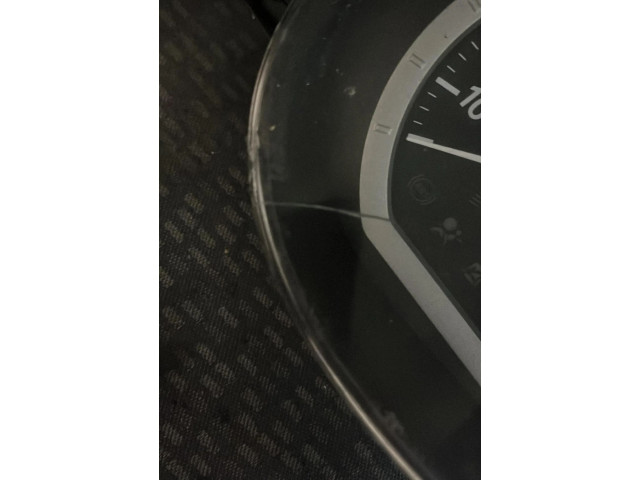 Панель приборов 8200752820   Dacia Logan I       