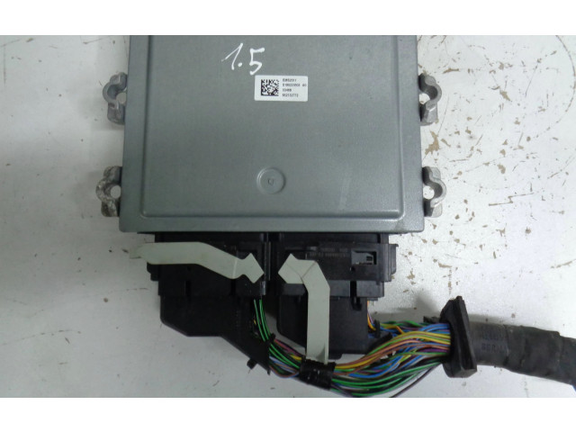 Řídící jednotka FV4A-12A650-DE, FV6A12B684BB Mercedes-Benz GLA W156 2015