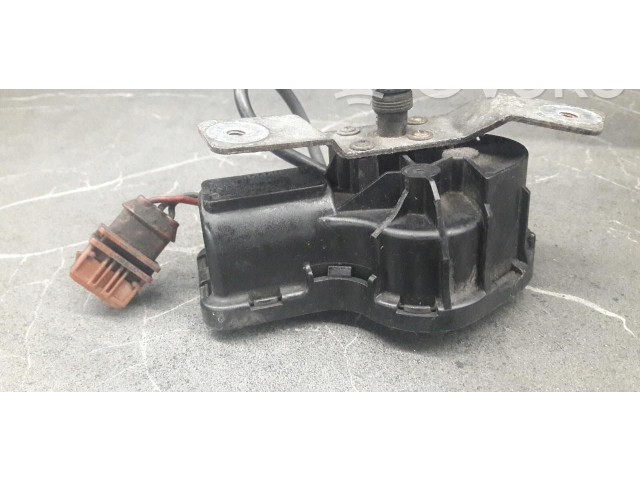 Моторчик дворников Volvo C70