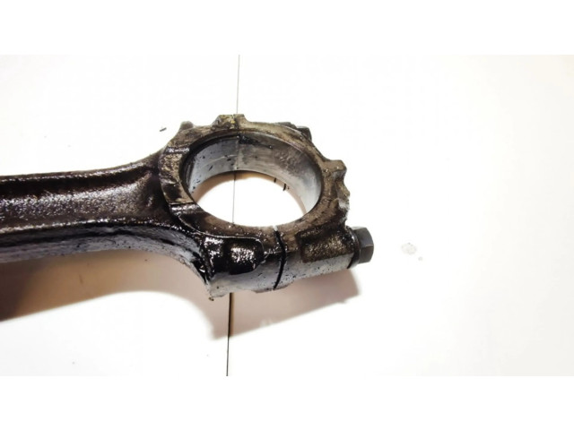 Поршень с шатуном Alfa Romeo 145 - 146 для дизельного двигателя 1.9