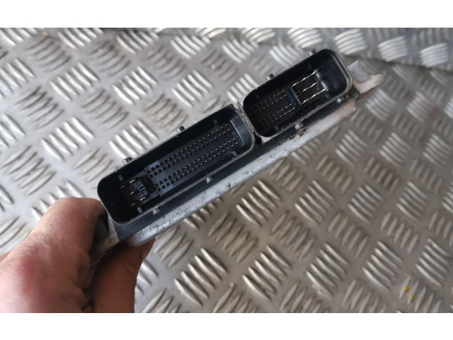 Блок управления двигателя 038906012G, 0281010128 Skoda Octavia Mk1 (1U)