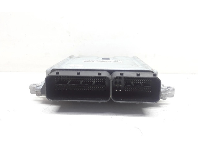 Блок управления двигателя P31303388   Volvo V70