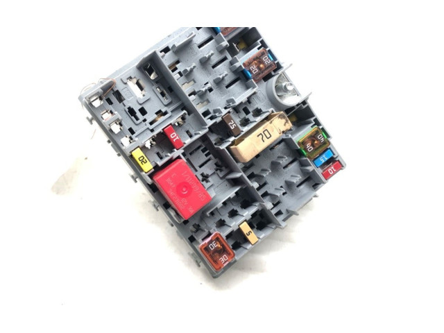 Pojistková skříňka Alfa Romeo Giulia 2016