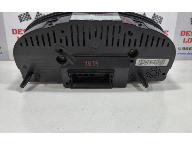 Панель приборов 1T0868837B   Volkswagen Touran I       