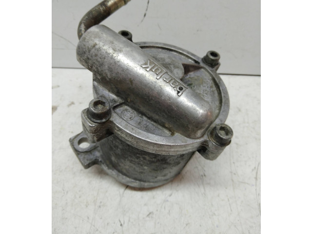 Блок предохранителей  7700743560   Renault 19    