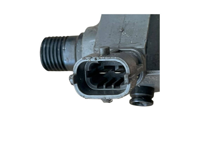 Vstřikovač 55490361, 05E00573 Opel Astra K