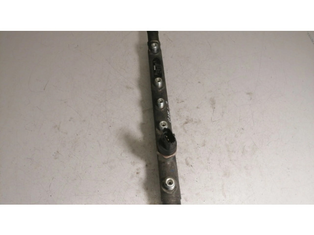 Топливная рампа 0445214024 Mitsubishi Carisma 1.9