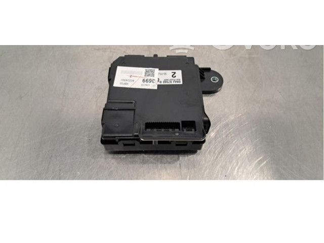 Блок комфорта DN4J67560 Mazda 3