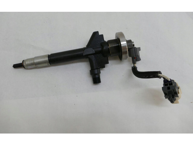 Vstřikovač 13H50 Mazda MPV II LW