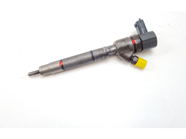 Форсунка 338002A900, 0445110320    KIA Ceed   