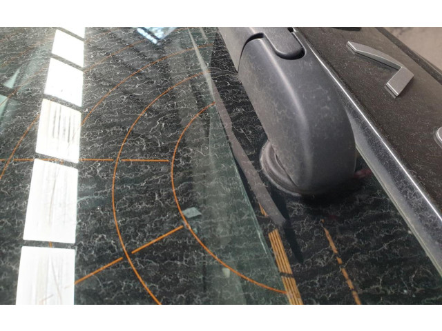 Моторчик заднего дворника Land Rover Discovery Sport