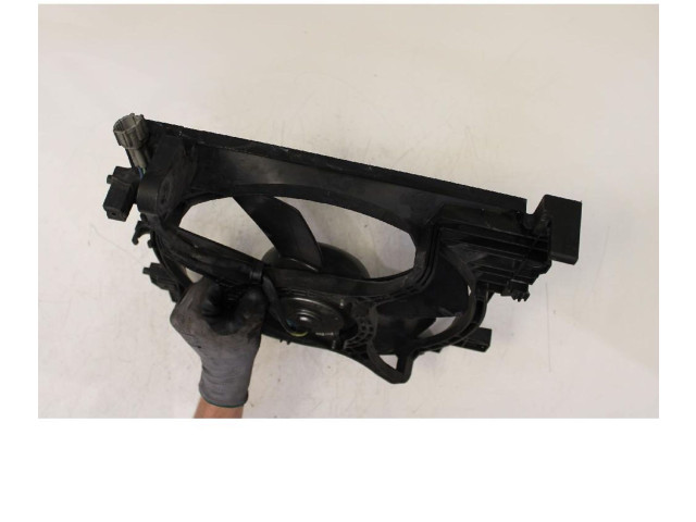 Вентилятор радиатора     2M413-M0Y18    Subaru Forester SH 