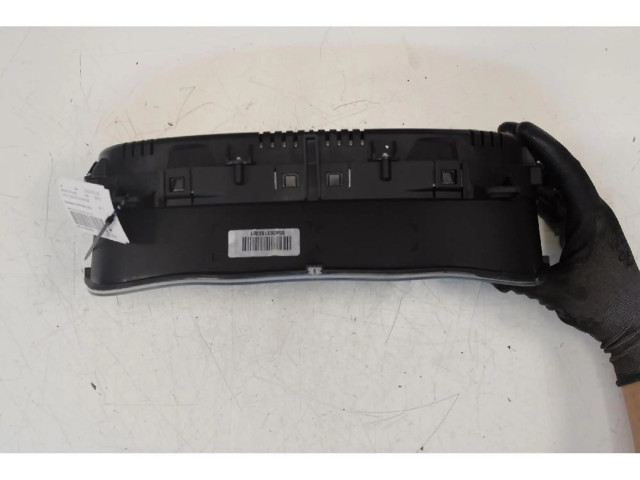 Панель приборов    Jeep Renegade       